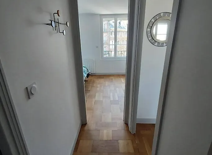 Superbe F2 Refait A Neuf Plein Centre Apartamento