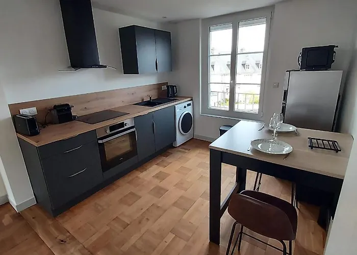 Superbe F2 Refait A Neuf Plein Centre Apartamento *