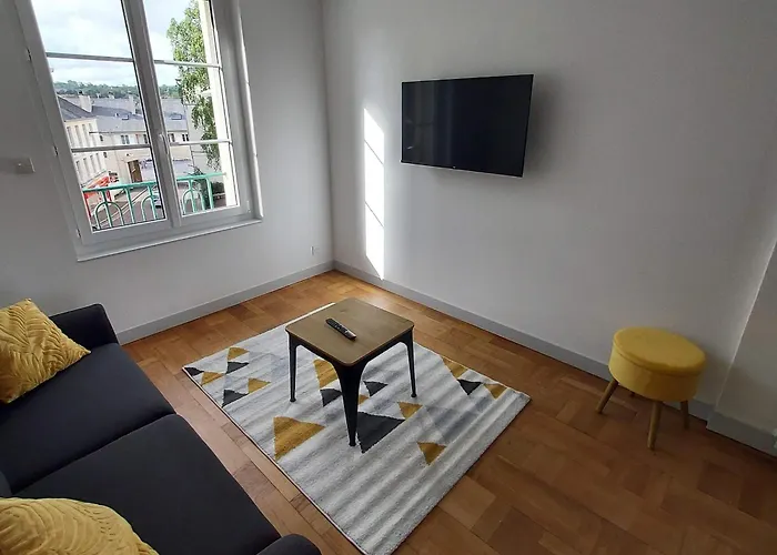 Superbe F2 Refait A Neuf Plein Centre Apartamento Coutances